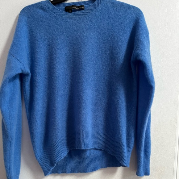 360 Cashmere Sweaters - 360 Cashmere Vibrant Blue Crew Neck Sweater